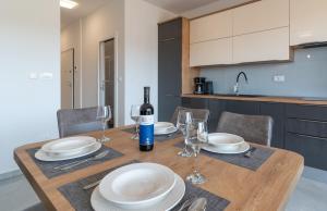 Gallery image of Apartment New Bridge Trogir in Trogir +20 photos