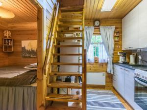 Η κουζίνα ή μικρή κουζίνα στο Holiday Home Tuomola by Interhome +8 φωτογραφίες