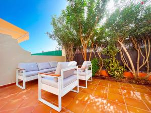 Fotografia z galérie ubytovania Spacious and Bright Ocean view Duplex in Palm Mar, PM5 v destinácii Palm-mar