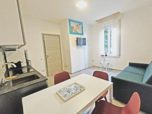 Et tv og/eller underholdning på Bondi900 - Tigli