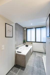 Ванна кімната в L'instant léger - Centre ville