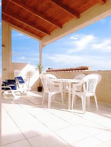 Μπαλκόνι ή βεράντα στο Villa Milena Costa Rei VISTA MARE +25 φωτογραφίες