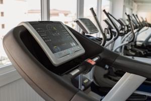 Fitness centrum a/nebo fitness zařízení v ubytování Hotel Los Delfines