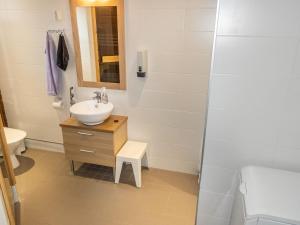 Koupelna v ubytování Holiday Home Kuukkahainen by Interhome