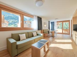 Istumisnurk majutusasutuses Apartment Catrina 2-Zimmer Standard Apartment by Interhome