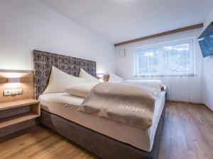 Postel nebo postele na pokoji v ubytování Apartment Montec Apart 2 by Interhome + 37 fotografií