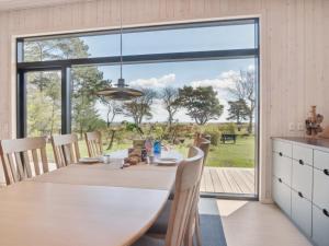 Zahrada ubytování Holiday Home Toska - 100m to the inlet by Interhome