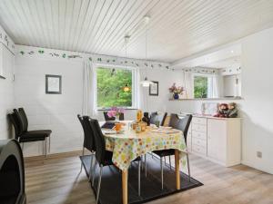 Posezení v ubytování Holiday Home Keyla - 3-2km from the sea by Interhome