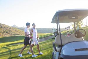 Golf v rezortu nebo okolí