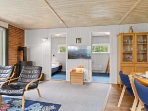 Posezení v ubytování Holiday Home Alkmar - from the sea by Interhome