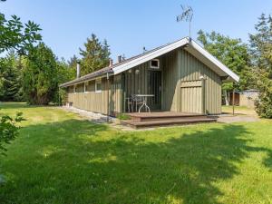 Zahrada ubytování Holiday Home Winter - 500m from the sea by Interhome