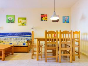 Posezení v ubytování Apartment Mar de Oropesa I by Interhome + 18 fotografií