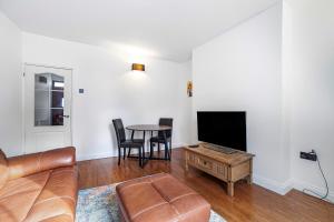 Fotografie z fotogalerie ubytování Comfortable 1BR flat in Canary Wharf v Londýně