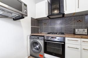 Fotografie z fotogalerie ubytování Comfortable 1BR flat in Canary Wharf v Londýně