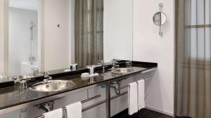Kúpeľňa v ubytovaní Park Plaza Budapest