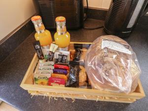 Gallery image of Spindle in Swadlincote