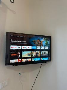 TV a/nebo společenská místnost v ubytování Veliero House