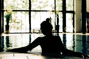 Hostia v ubytovaní Pirat Hotel & SPA-hotel z basenem