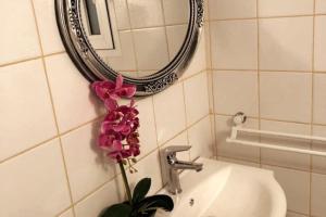 Ένα μπάνιο στο LP appartment athens +39 φωτογραφίες