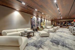 Posezení v ubytování DoubleTree by Hilton Adana