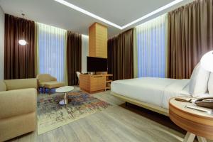 Postel nebo postele na pokoji v ubytování DoubleTree by Hilton Adana