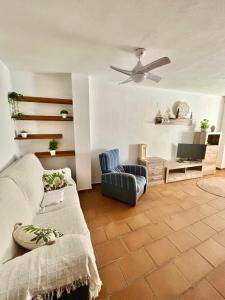 Część wypoczynkowa w obiekcie Apartamento en el casco histórico, a 5 min playa.