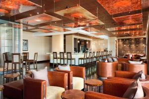 Hilton Windhoek tesisinde bir oturma alanı