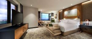 Cama ou camas em um quarto em Hilton Istanbul Maslak