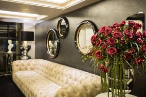 Posezení v ubytování DoubleTree By Hilton Izmir Airport