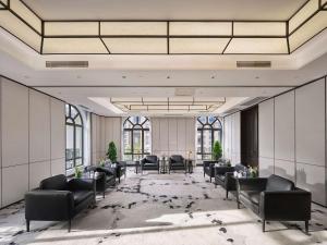 Posezení v ubytování Hilton Beijing Daxing + 37 fotografií
