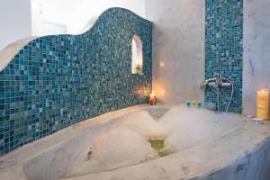 Vannituba majutusasutuses Felicity Luxury Villas