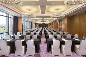 上海新虹桥国家会展中心灿辉希尔顿花园酒店商务区和/或会议室