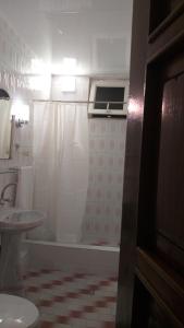 Баня в apartment in poti