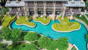 Bazén v ubytování Hilton Sanya Yalong Bay Resort & Spa nebo v jeho okolí