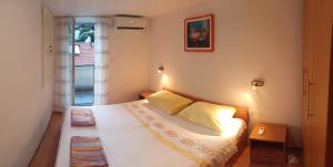 Gambar di galeri bagi Apartman Vili - Starigrad kod Senja di Sveti Juraj