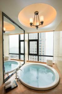 Fotografie z fotogalerie ubytování Hilton Zhongshan Downtown v destinaci Čung-šan