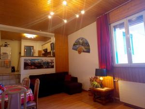 Posezení v ubytování Séjour confortable à l'appartement à Bellevue