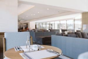 Khu vực ghế ngồi tại Hilton Lijiang