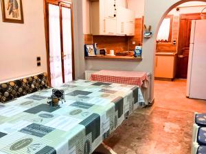 Kuchyň nebo kuchyňský kout v ubytování Coastal Oasis Villa + 17 fotografií