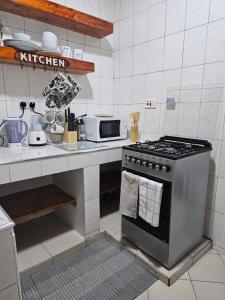 Kuchyňa alebo kuchynka v ubytovaní Aggie bnb