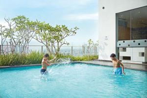 Bazén v ubytování DoubleTree by Hilton Melaka nebo v jeho okolí