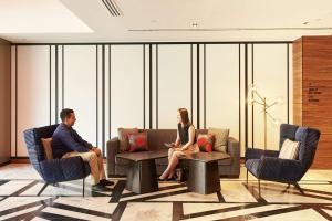 Doubletree By Hilton Perth Northbridge的休息区