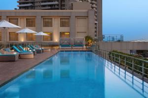 Bazén v ubytování DoubleTree by Hilton Agra nebo v jeho okolí