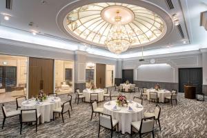 旧轻井泽KIKYO, 希尔顿格芮精选酒店餐厅或其他用餐的地方