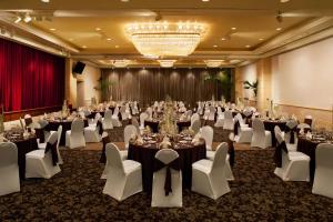 Restaurace v ubytování Hilton Guam Resort & Spa + 37 fotografií