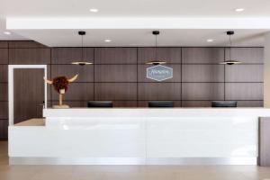 Hall o reception di Hampton By Hilton Aberdeen Westhill