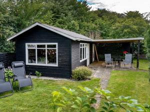 Holiday home Bindslev XVI外面的花园