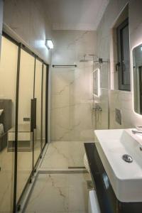 Koupelna v ubytování Etheras Luxury apartment