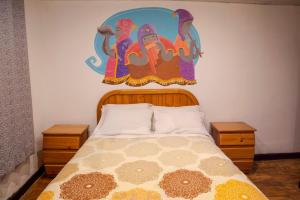 Ένα ή περισσότερα κρεβάτια σε δωμάτιο στο Bear Packer Hostel