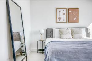 Gallery image of W Loop Studio w Gym Pool Coworking nr UIC CHI-438 in Chicago
